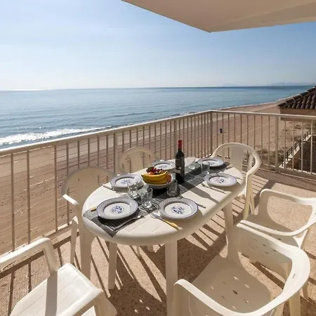 Turia Near Platja De Tavernes
